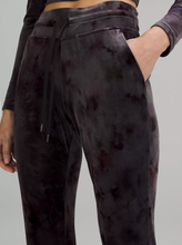 Load image into Gallery viewer, Lululemon Ready to Crush HR Jogger - DNVR Co-Brand