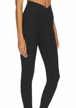 Load image into Gallery viewer, Year of Ours Stretch Veronica Legging - Heather Black