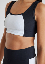 Load image into Gallery viewer, YOS Thermal Lily Bra - Black/ White