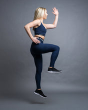 Load image into Gallery viewer, Year Of Ours Stretch Skater Leggings - Navy