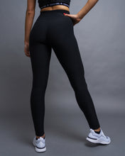 Load image into Gallery viewer, Year Of Ours Stretch Track Leggings - Black