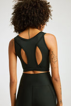 Load image into Gallery viewer, Year of Ours Form High Support Bra - Black