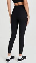 Load image into Gallery viewer, Year of Ours Thermal Tahoe Legging - Black
